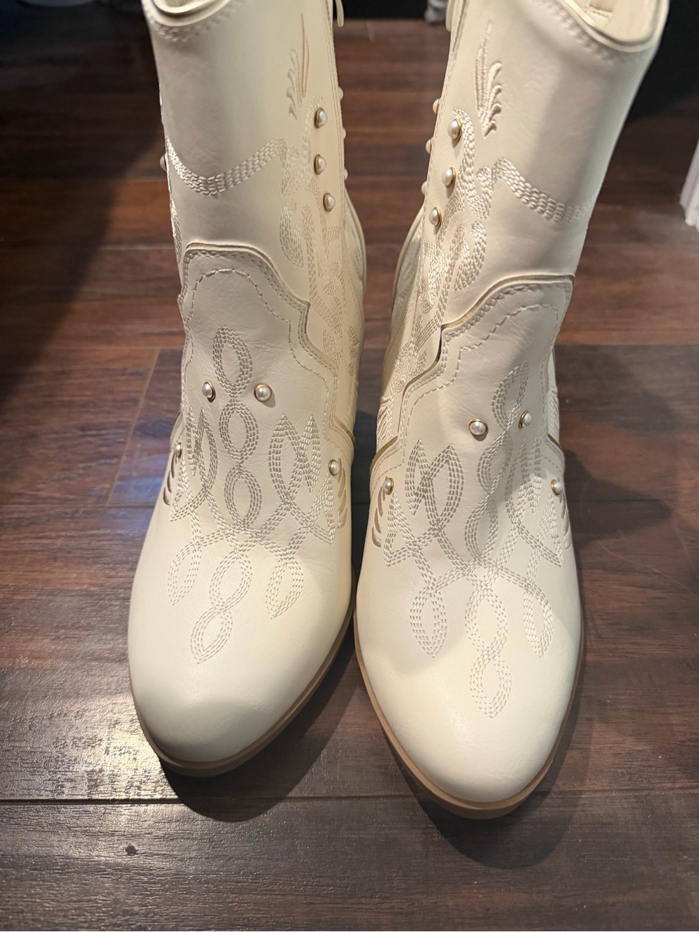 torrid Cream Embroidered Western Pearl-Accent Ankle Boots - Picture 2 of 8